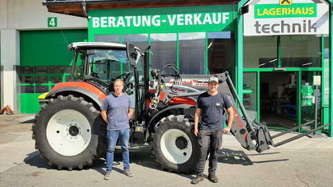 Maschinenübergabe Simon und Joost van der Post vlg. Bamer